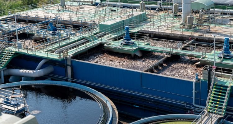Working Principle of an Effluent Treatment Plant